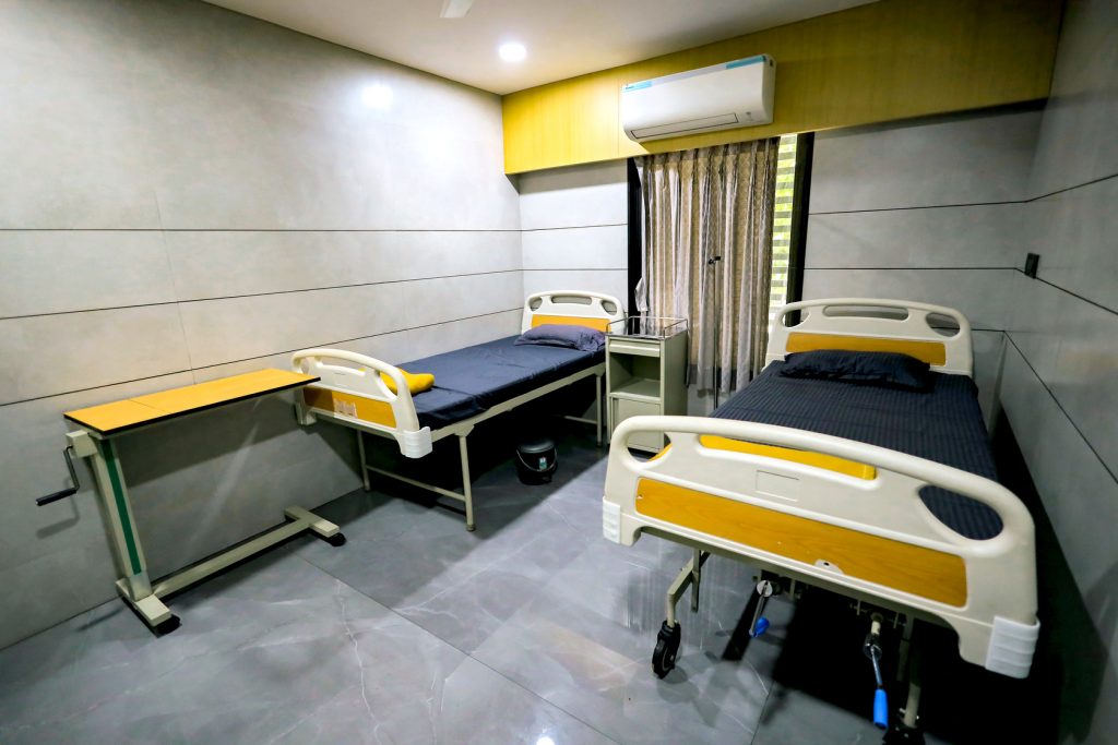 vijyalaxmi - Best pregnancy hospital in surat