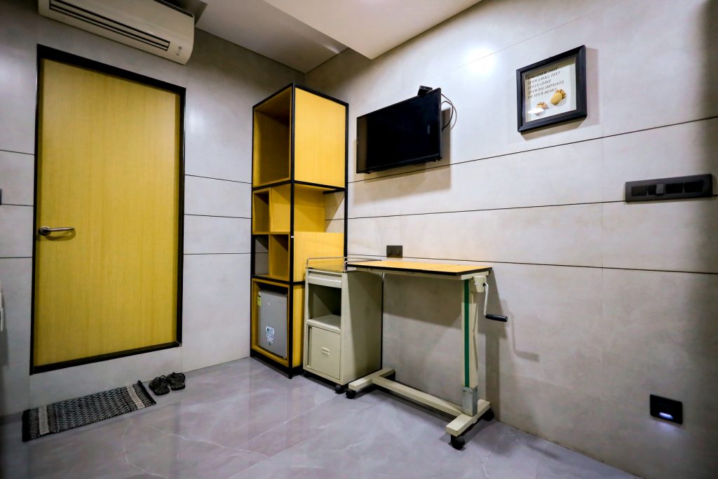 vijyalaxmi - Best pregnancy hospital in surat