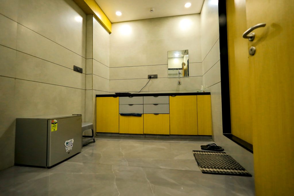 vijyalaxmi - Best pregnancy hospital in surat