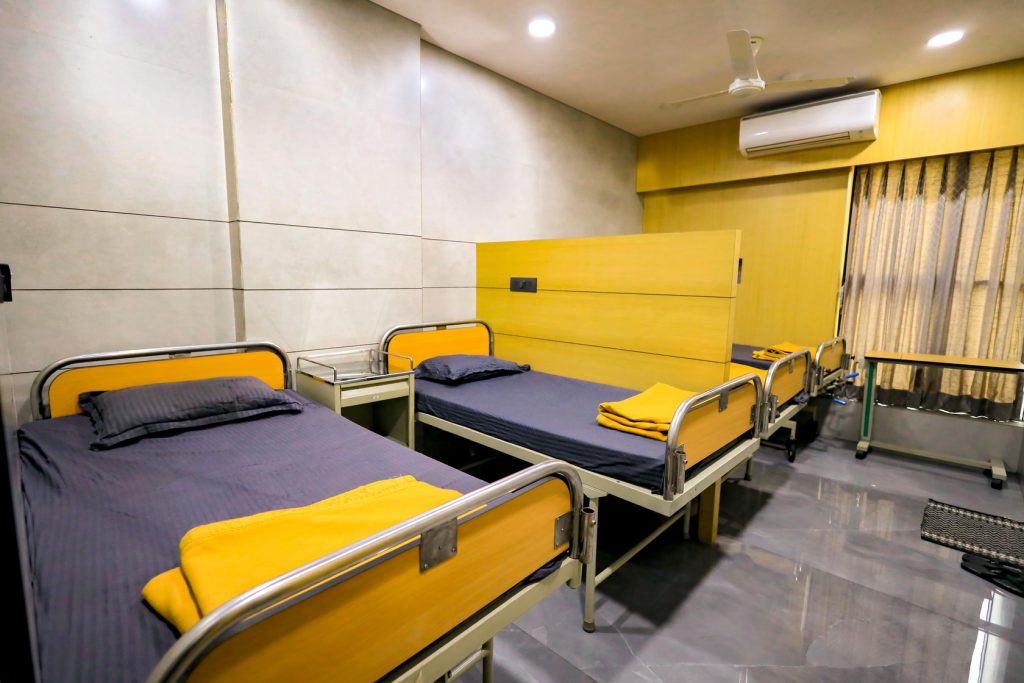 vijyalaxmi - Best pregnancy hospital in surat