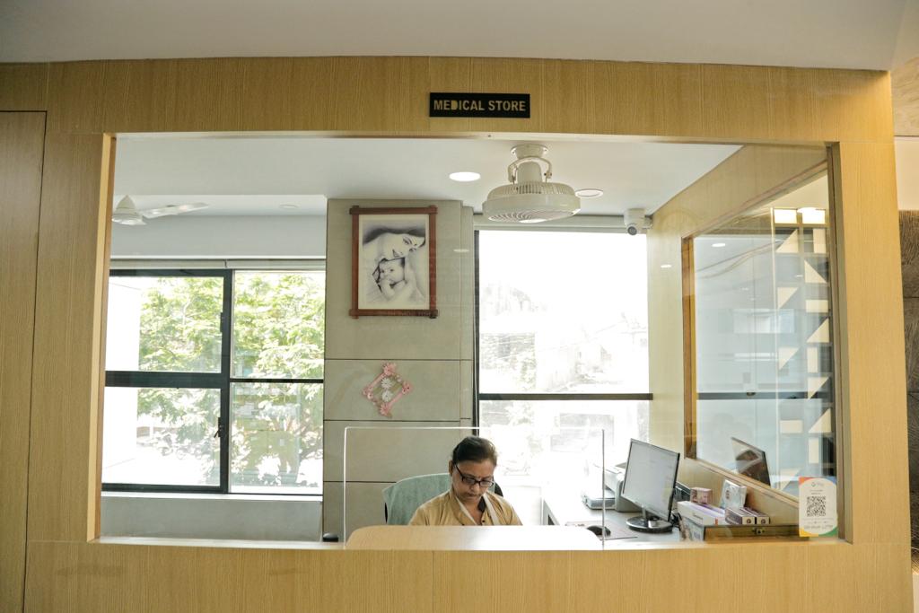 vijyalaxmi - Best pregnancy hospital in surat